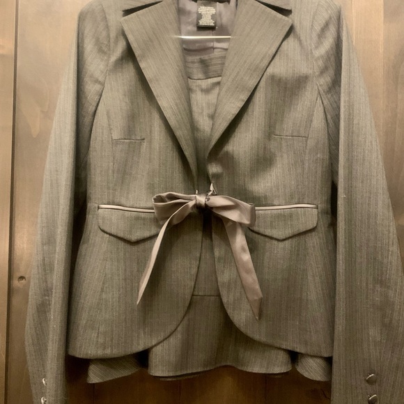 Other - LAUNDRY by SHELLI SEGAL Skirt/Blazer Size 8 Excellent Condition